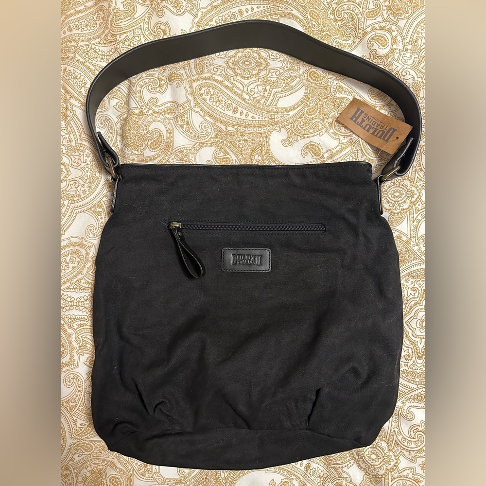 Duluth Trading Company slouch purse NWT